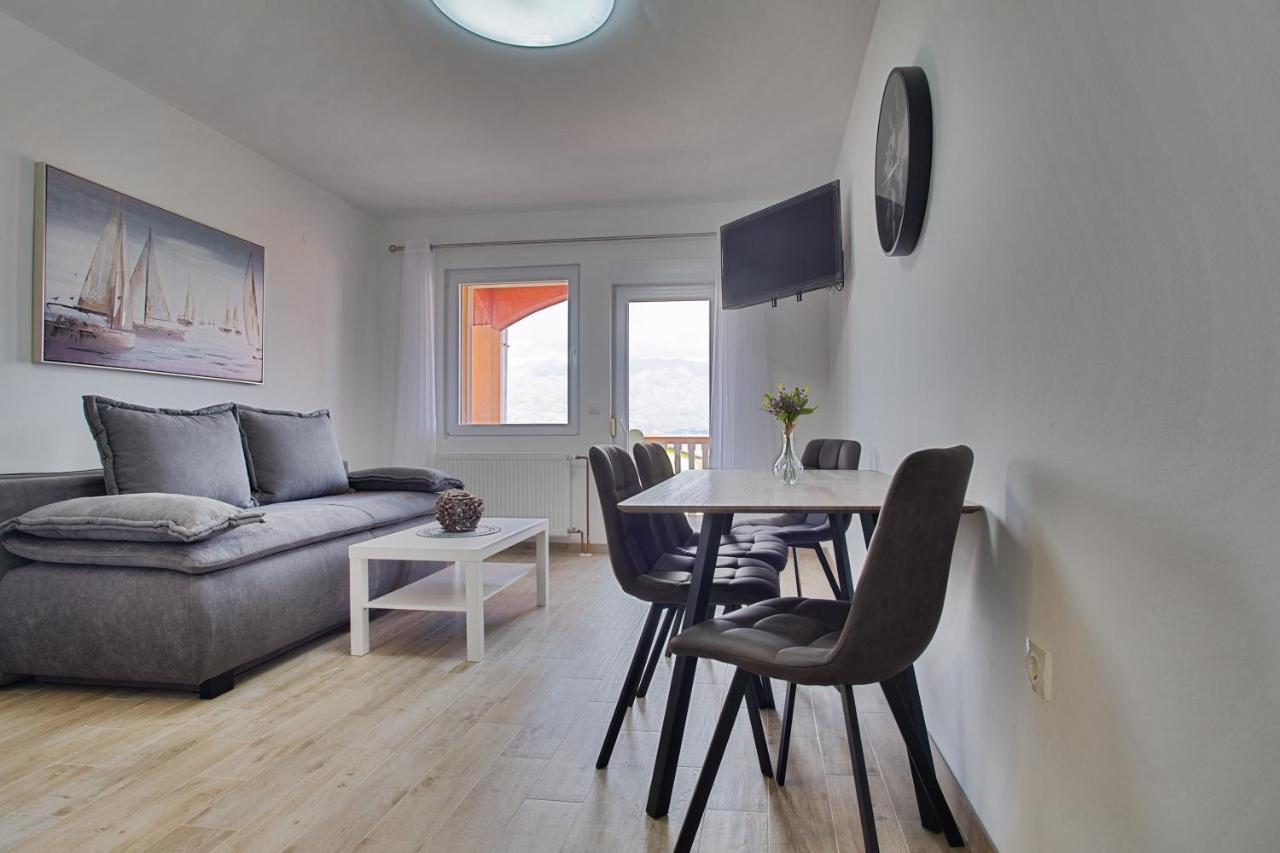 Kameni Put Apartman Ražanac